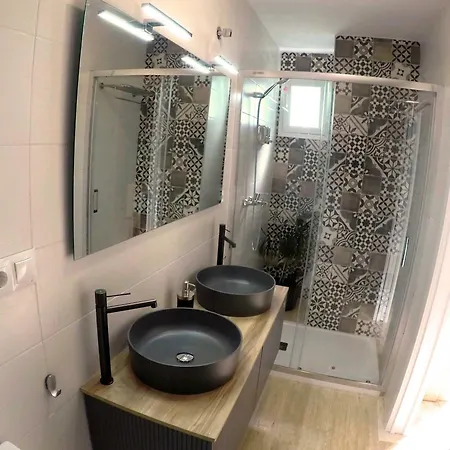 Nuevo Estudio Moderno, Agradable Y Comodo